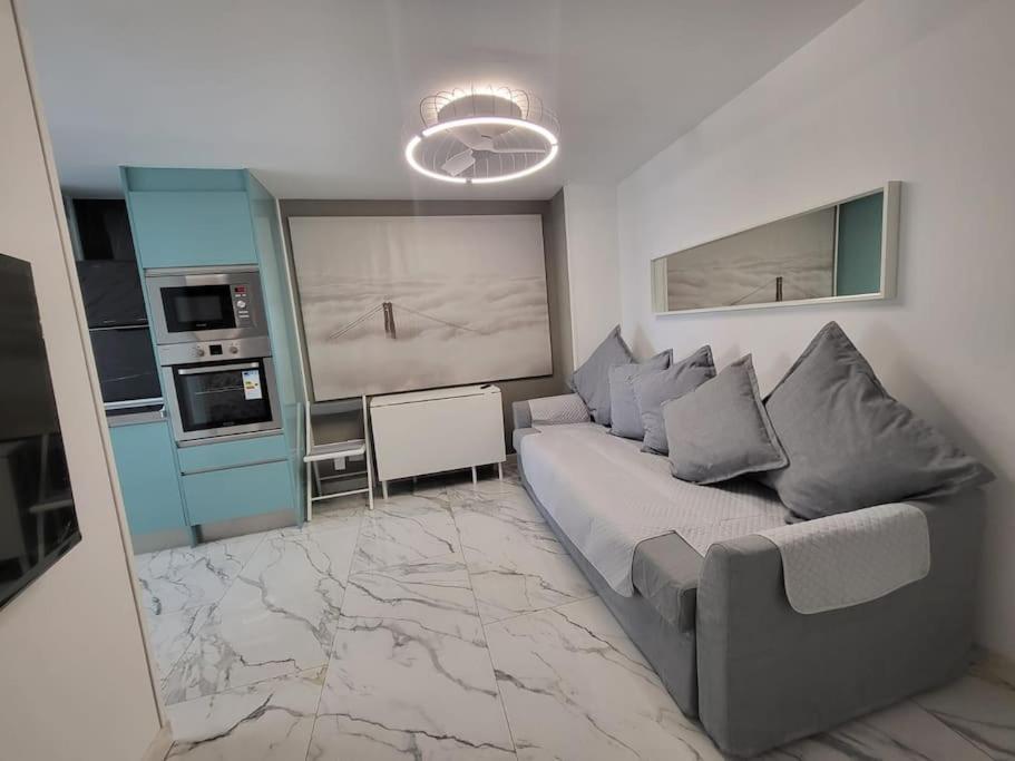 Las Canteras New 2 Bedrooms Flat At The Beach Parking Optional Las Palmas de Gran Canaria Esterno foto