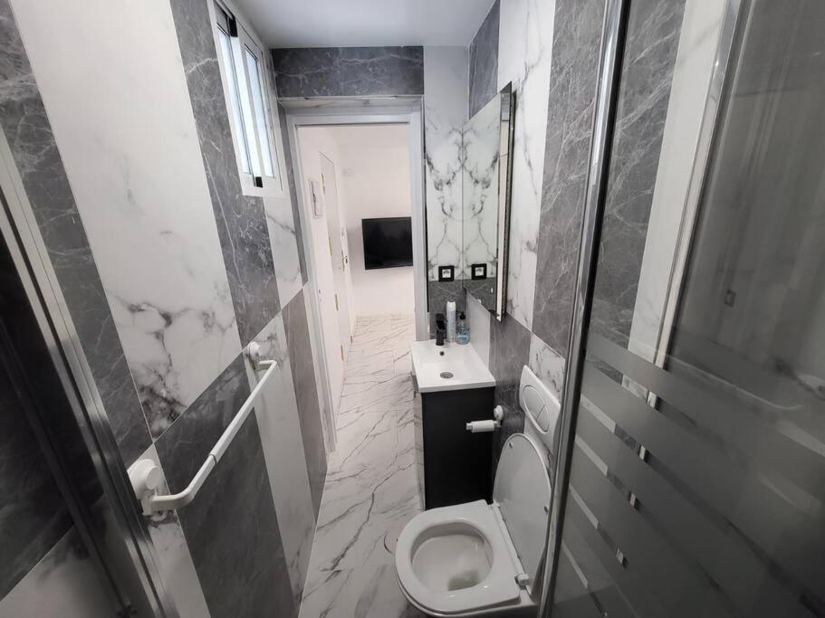 Las Canteras New 2 Bedrooms Flat At The Beach Parking Optional Las Palmas de Gran Canaria Esterno foto